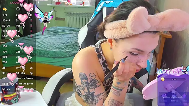 folinskayyya online show from April 4, 3:49 am