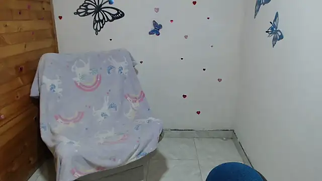 lilisa777 online show from June 11, 1:05 am