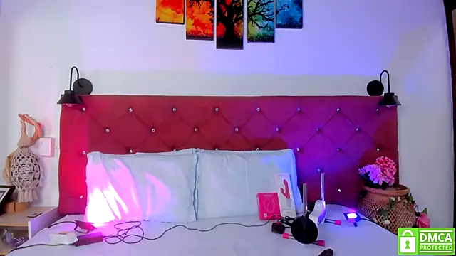 Ruth harvey  online show from December 19, 2:09 pm