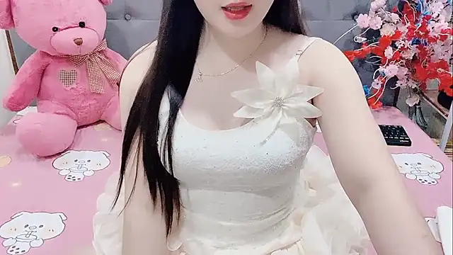 Funikio online show from December 5, 2:22 am