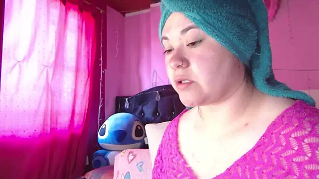 NikkiRous  online show from February 11, 1:56 pm