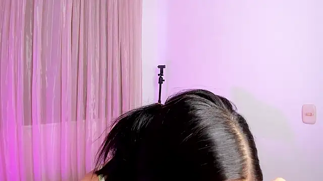 vale kross online show from December 5, 3:02 pm