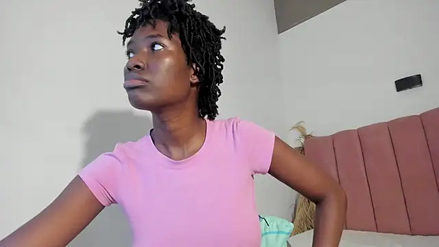 Tahira 21  online show from November 26, 7:04 pm