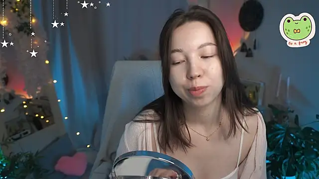 Snapshot of Sarah_Son chatting on September 17, 5:38 am Sarah Son online show from September 17, 5:38 am