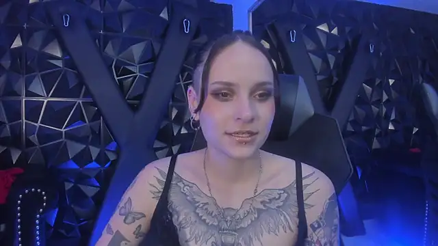 AnnyThompson  online show from March 15, 9:44 am