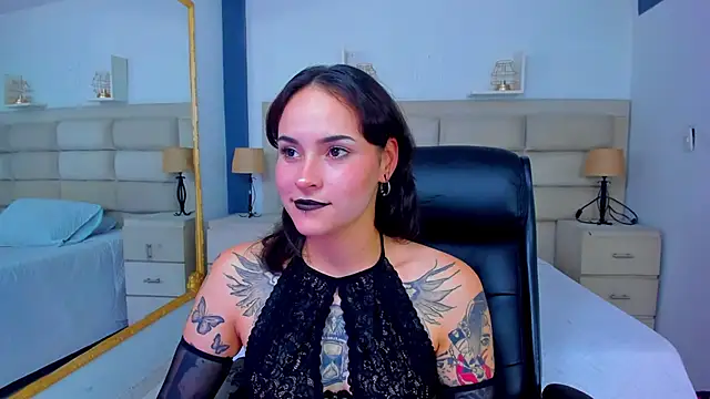 Snapshot of AnnyThompson_ chatting on October 22, 9:31 pm AnnyThompson online show from October 22, 9:31 pm