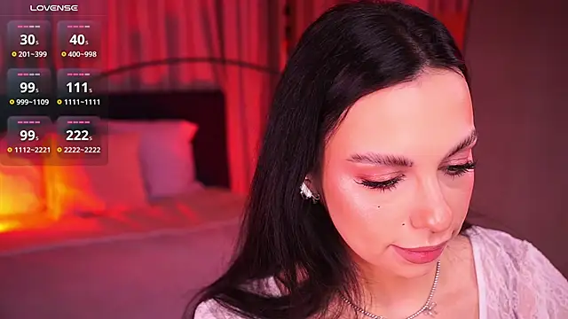 LunaNight online show from February 21, 8:42 pm