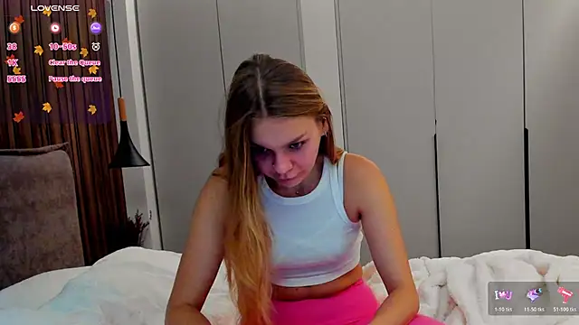 Snapshot of Molly_sweetie chatting on October 20, 6:16 am Molly sweetie online show from October 20, 6:16 am