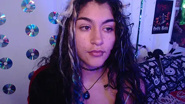 abril666 online show from October 8, 4:44 pm