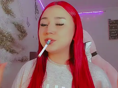 madisonx17 online show from December 5, 8:43 pm