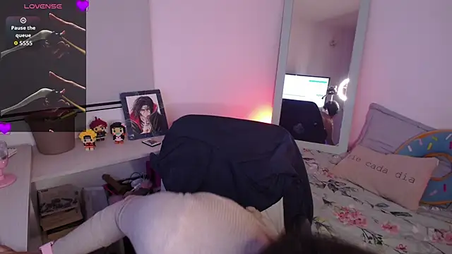 Lexie Thompson10 online show from November 19, 12:32 am