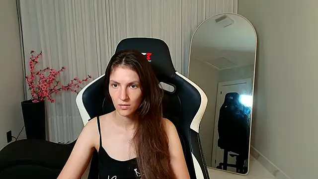 upssnowy online show from October 28, 1:55 am