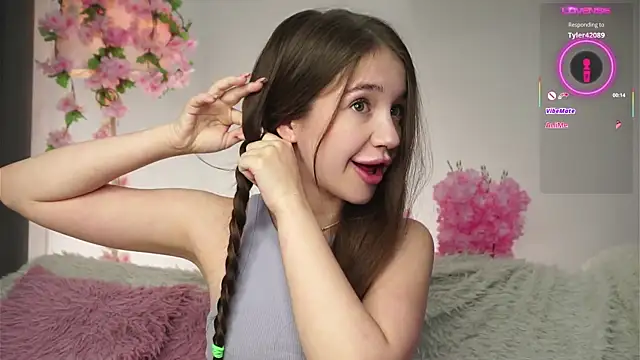 AmiLewis online show from December 5, 1:16 am