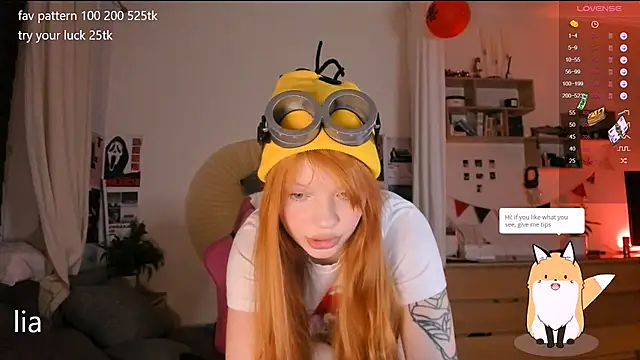 Snapshot of lil_lia chatting on October 20, 9:18 pm lil lia online show from October 20, 9:18 pm