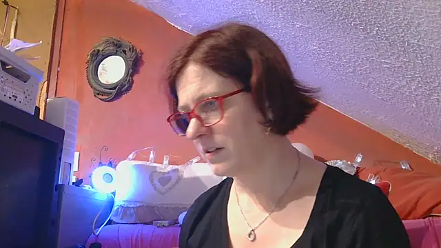 lanax online show from April 28, 12:20 pm