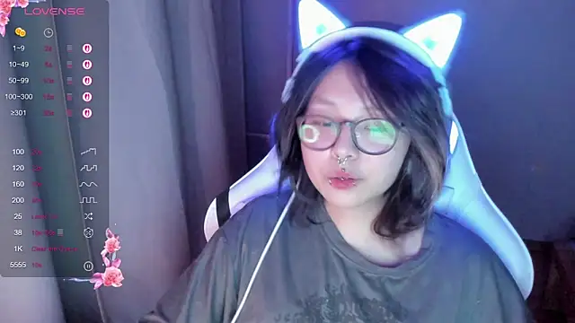 maydaykimmy online show from February 19, 10:30 pm