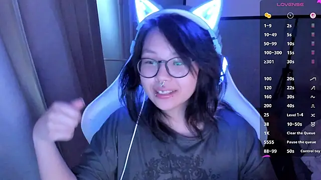 maydaykimmy online show from July 26, 2:08 am