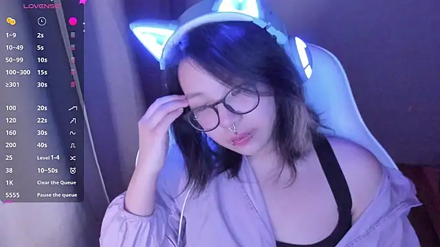 maydaykimmy online show from May 28, 10:51 pm