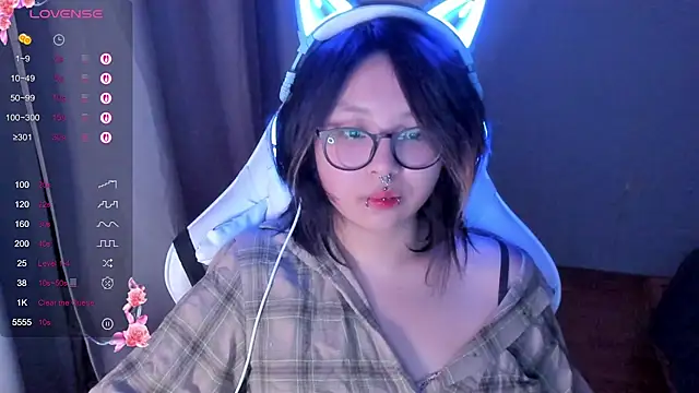 maydaykimmy online show from February 7, 10:13 pm