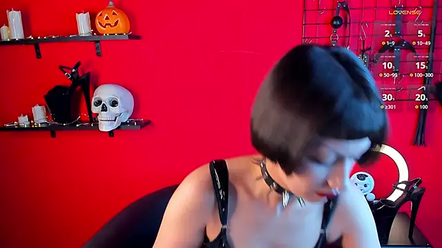 Ma1ilda Ardent online show from November 10, 5:30 pm