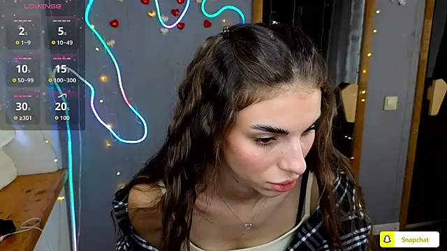 EmmyGreans online show from September 20, 5:50 am