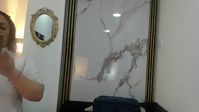 Biiancacox online show from April 2, 2:53 am