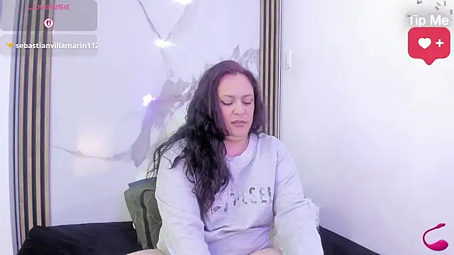 Biiancacox online show from February 3, 6:22 am