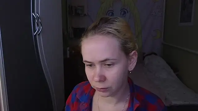 Riley Roo online show from March 12, 9:23 am