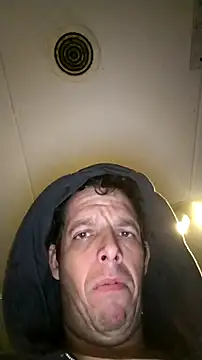 Knuffelstaaf123 online show from December 18, 3:44 am