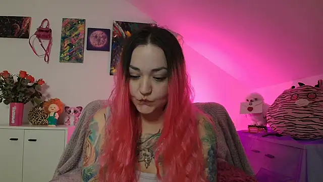 PinkHurricaneOfficial online show from November 28, 9:40 pm