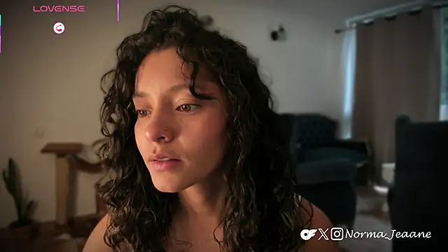 Norma-Jeaane online show from April 2, 9:45 pm