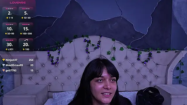 AmberGreyy  online show from March 26, 5:15 pm