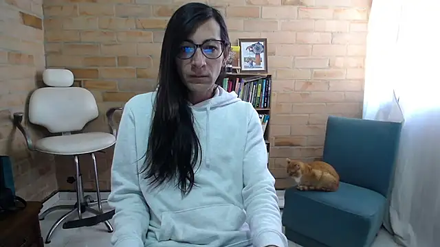 VioletaGomezCo online show from December 15, 2:44 pm