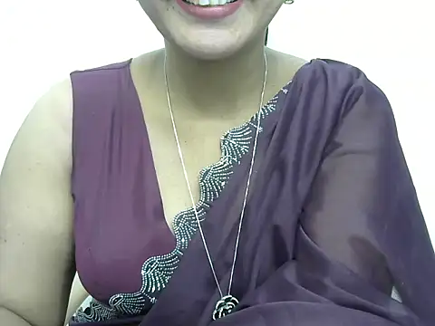 rashmika reddy online show from April 21, 5:42 pm