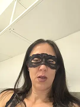 Snapshot of DahliaSegreta chatting on September 18, 3:43 pm DahliaSegreta online show from September 18, 3:43 pm