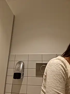 LydiaMaus96 online show from April 7, 2:52 pm