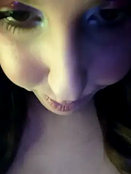 youka tr online show from March 10, 11:20 pm