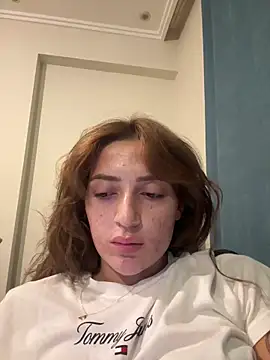 yaprakmericc online show from October 19, 8:55 pm