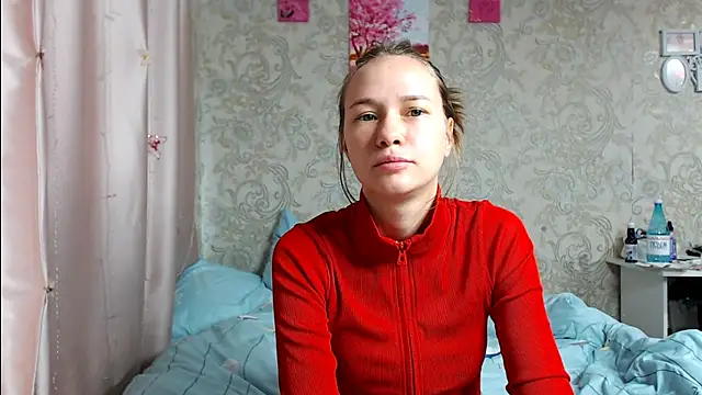 leila bambi  online show from September 11, 8:47 am