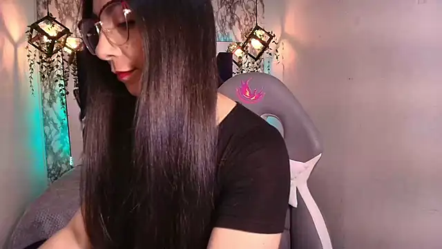 Karla hernandez  online show from October 29, 11:58 am