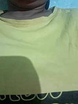 Priya Bong online show from October 8, 1:32 am