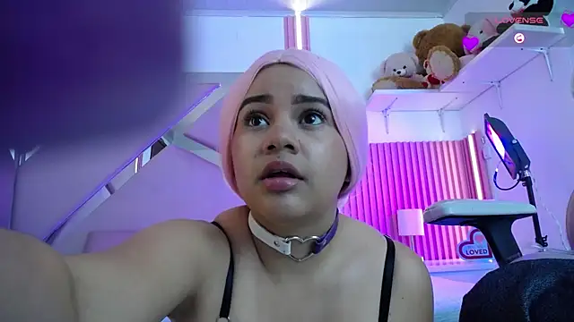  Miaaleon online show from September 13, 2:03 pm