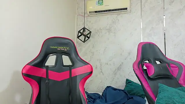 emy 0 online show from April 15, 2:39 pm