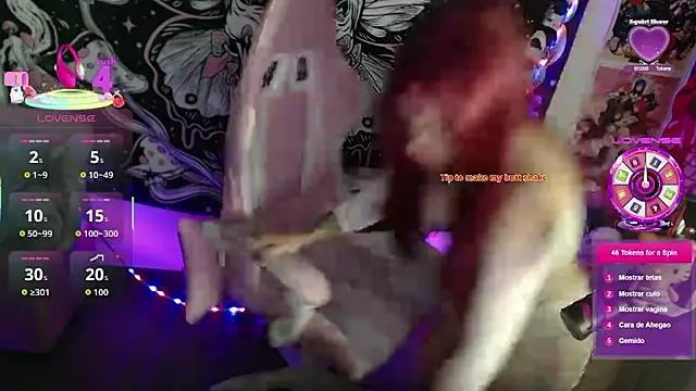 Snapshot of GamerCarrie chatting on September 10, 12:54 am GamerCarrie online show from September 10, 12:54 am