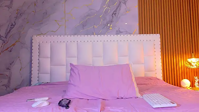 indianschoolgirl online show from March 19, 8:02 pm