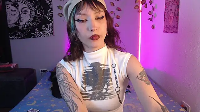 niakat  online show from July 22, 1:17 am
