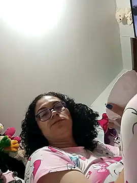 Aliciia cute1 online show from February 24, 12:32 am