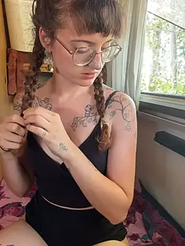  foxygirl  online show from July 12, 9:32 am