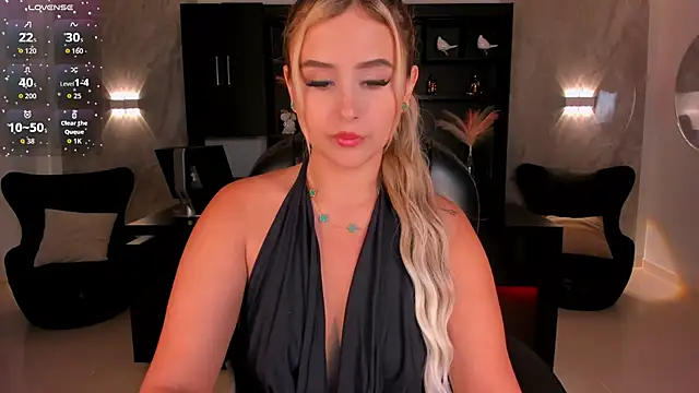 AnnaBrooks1 online show from October 14, 7:49 pm