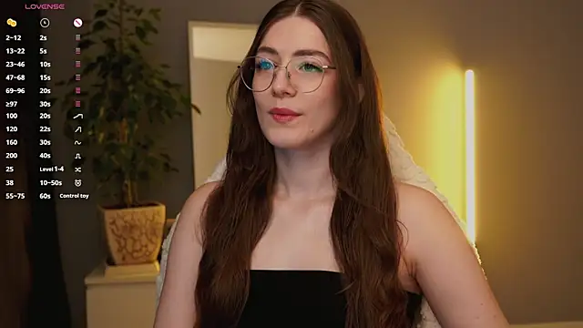 Ester Hill online show from September 19, 12:09 am